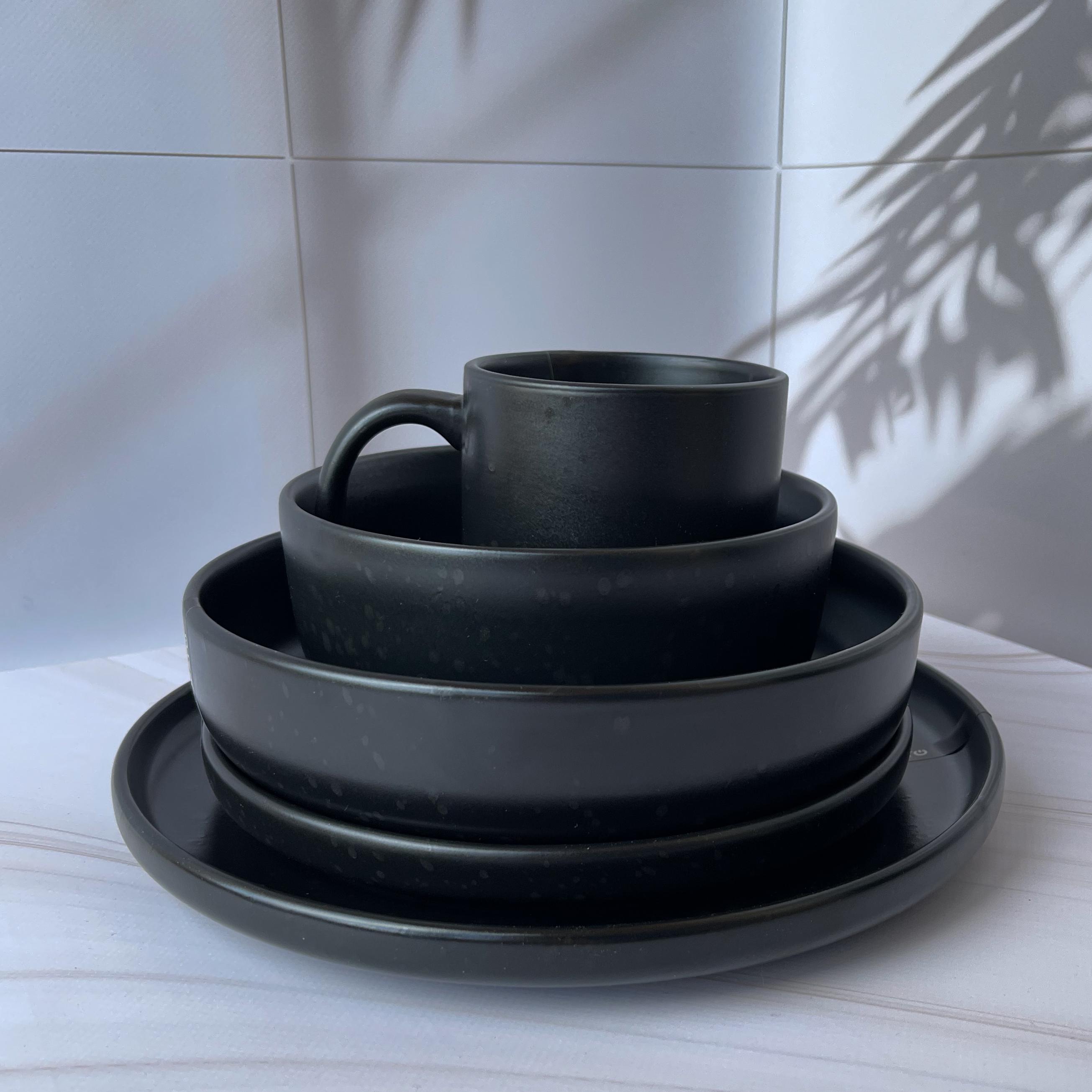 Сервиз столовой посуды Ardesto Trento 5 предметов каменная керамика Черный - фото 4 Сервиз столовой посуды Ardesto Trento 5 предметов каменная керамика Черный - фото 4