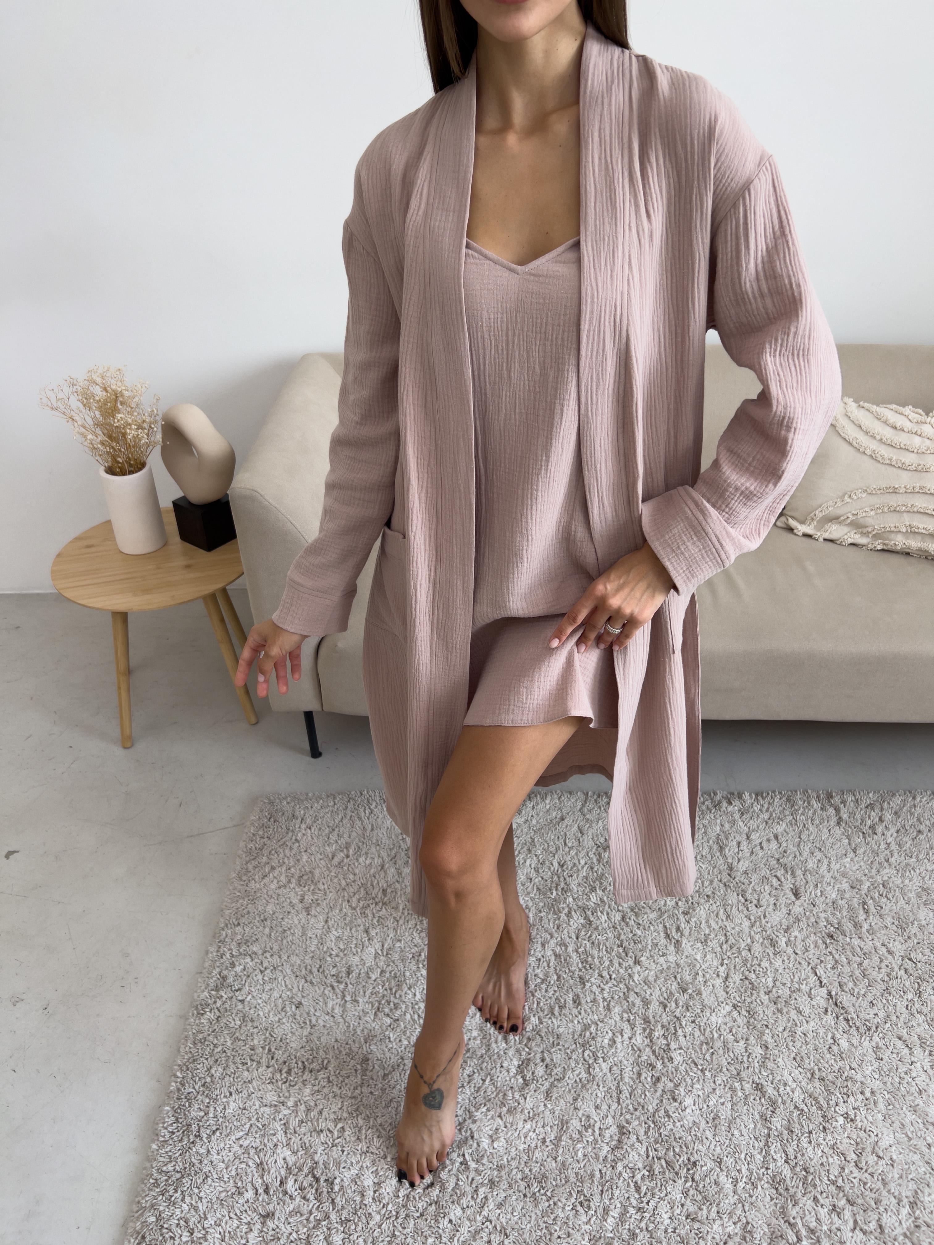 Жіночий подарунковий комплект COSY муслін халат/сорочка L Латте (M18L+SH) - фото 7 Жіночий подарунковий комплект COSY муслін халат/сорочка L Латте (M18L+SH) - фото 7