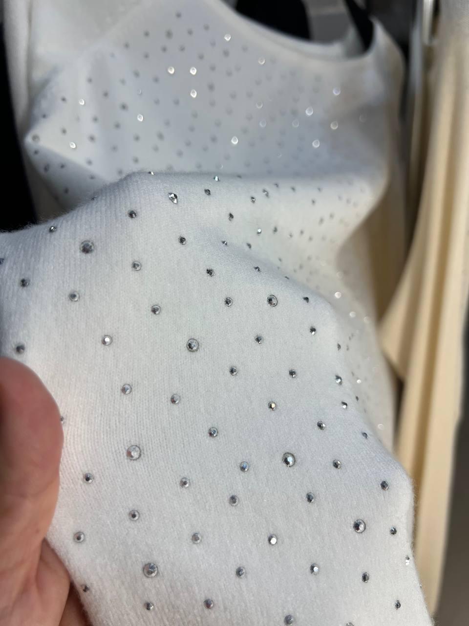 Джемпер жіночий ACCORDDREAM 9067 тонкий светр розсип камінців OS Білий (959) - фото 9 Джемпер жіночий ACCORDDREAM 9067 тонкий светр розсип камінців OS Білий (959) - фото 9