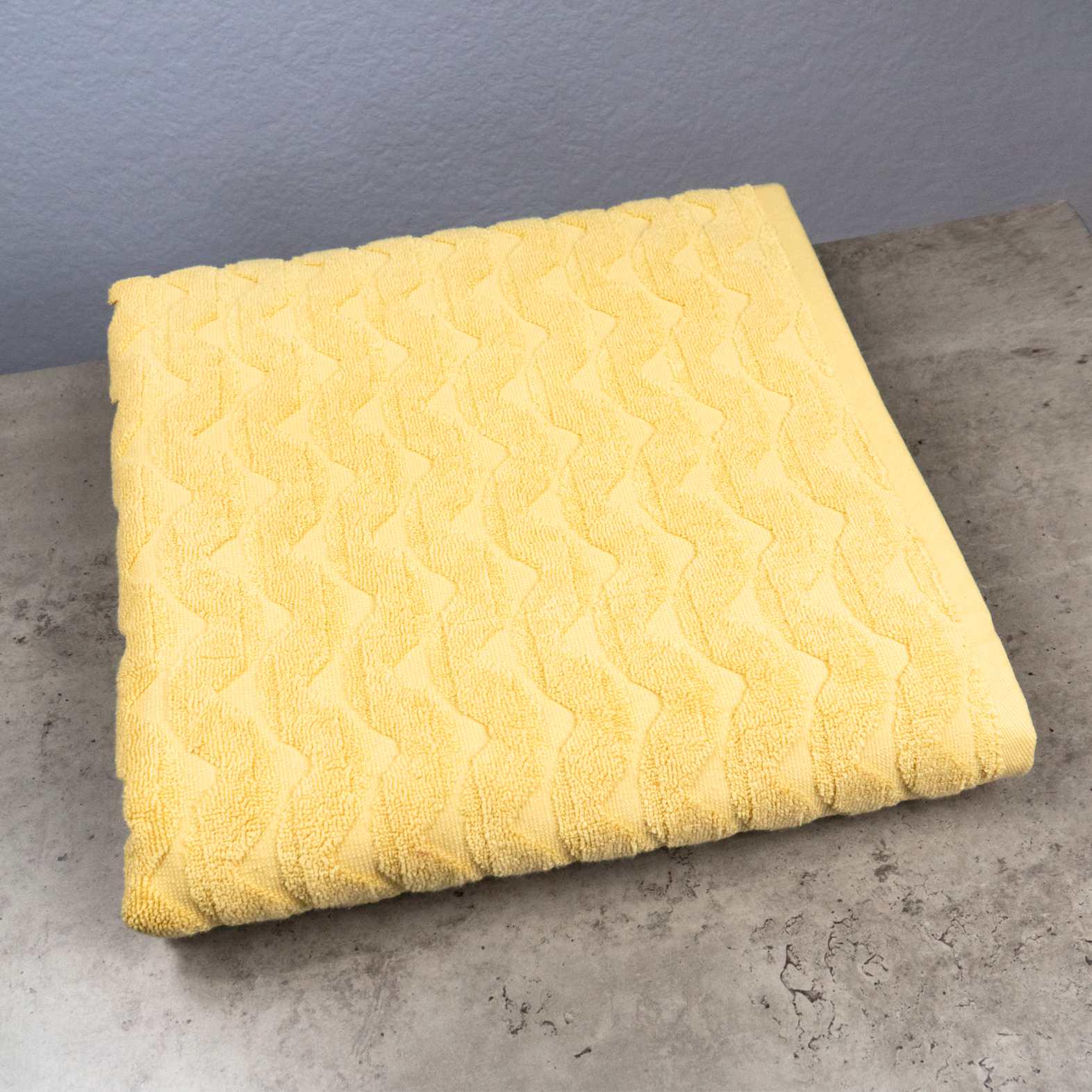 Полотенце банное GM Textile Волна жаккардовое 70х140 см Желтый (500-140-Wave-yellow)