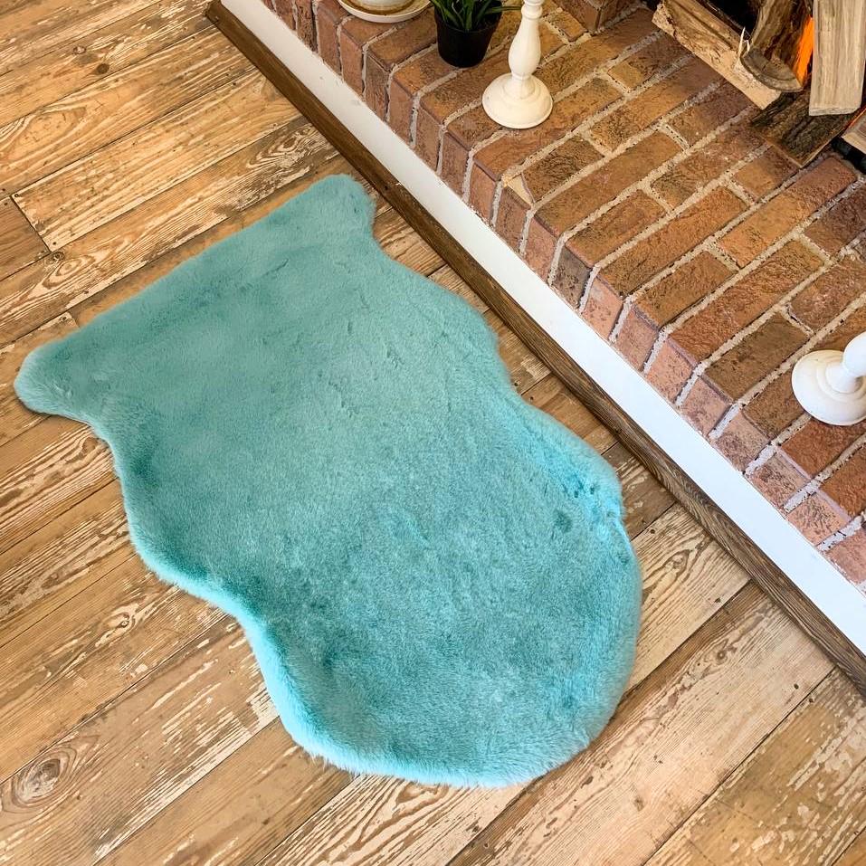 Коврик из искусственного меха кролика (7145904)