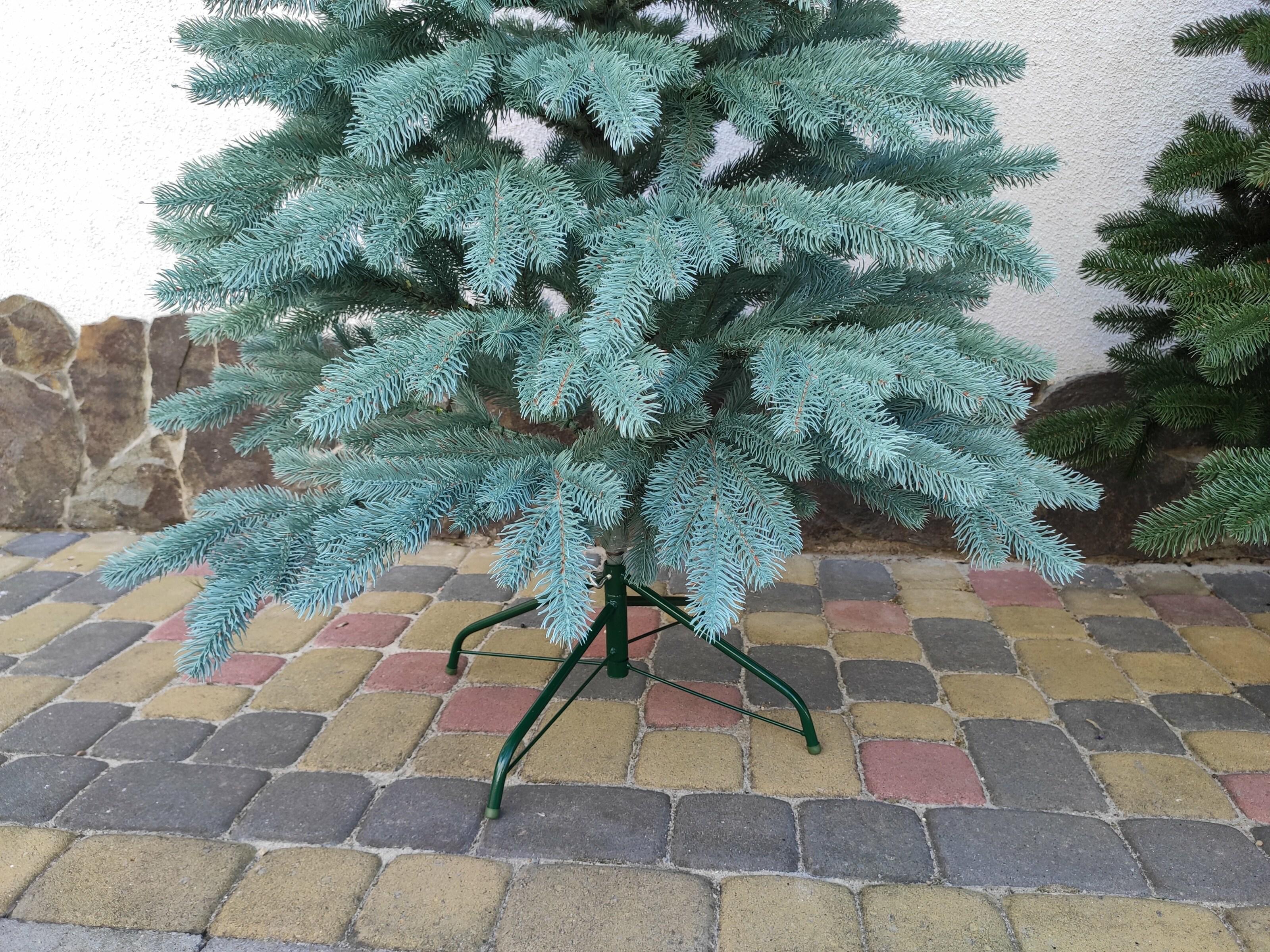Ялинка лита штучна Хатинка Елітна з металевою розбірною підставкою 1,50 м Блакитний (ЕлітГ-150) - фото 3 Ялинка лита штучна Хатинка Елітна з металевою розбірною підставкою 1,50 м Блакитний (ЕлітГ-150) - фото 3