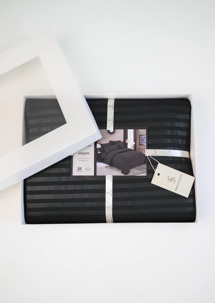 Комплект постільної білизни Signorina Siena зі страйп-сатину євро 50x70 см/70x70 см Чорний (006E) - фото 1 Комплект постільної білизни Signorina Siena зі страйп-сатину євро 50x70 см/70x70 см Чорний (006E) - фото 1