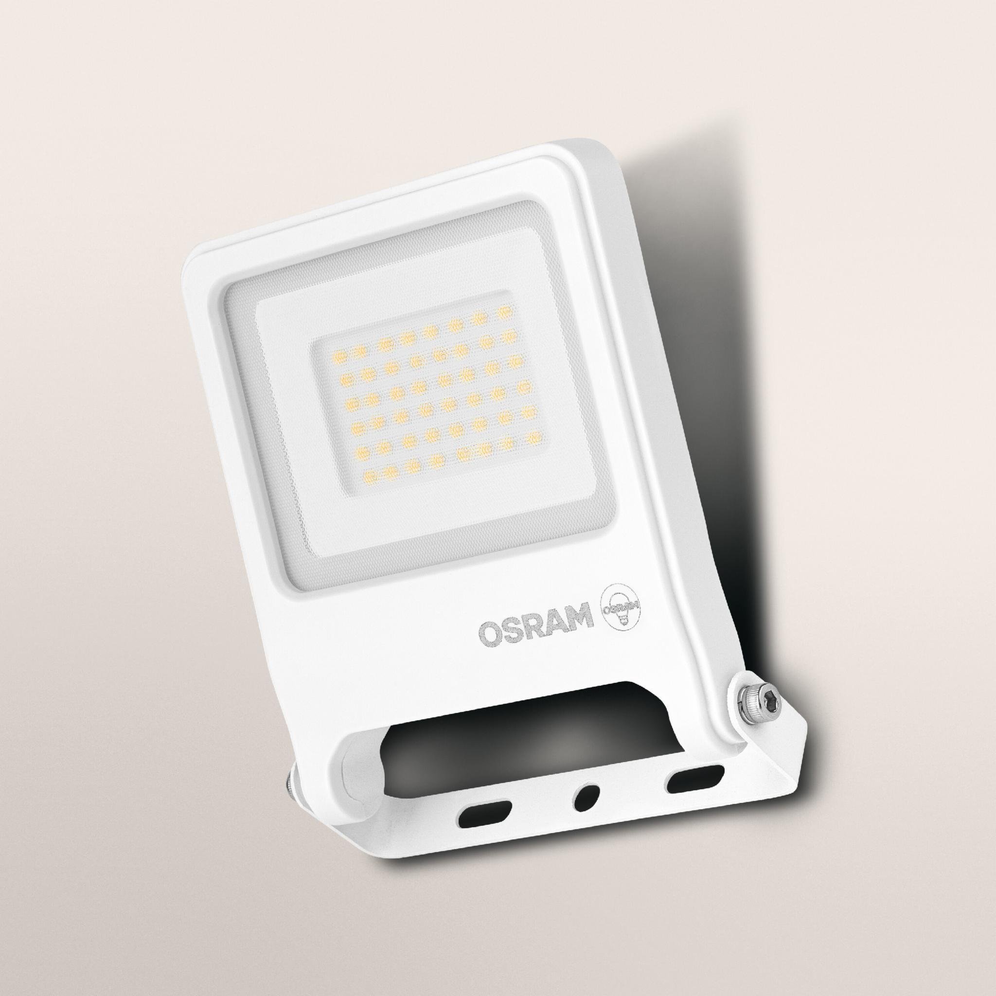 Светильник Osram ENDURA FLOOD 30W 230V 2700lm 3000K IP65 193x39x170 мм (4099854486500) - фото 4