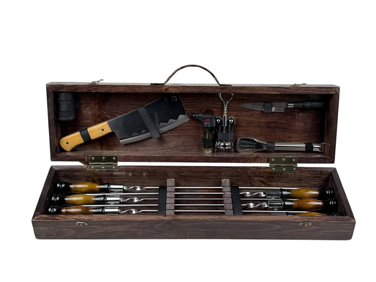 Набор для пикника GrillMaster Лайт с/тесаком щипцами/рюмками 17 пр. Коричневый (10-164-KS-7710)