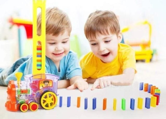 Игрушечная машинка конструктор Domino Happy Truck 60 деталей с подсветкой и звуками (14284662) - фото 10 Игрушечная машинка конструктор Domino Happy Truck 60 деталей с подсветкой и звуками (14284662) - фото 10