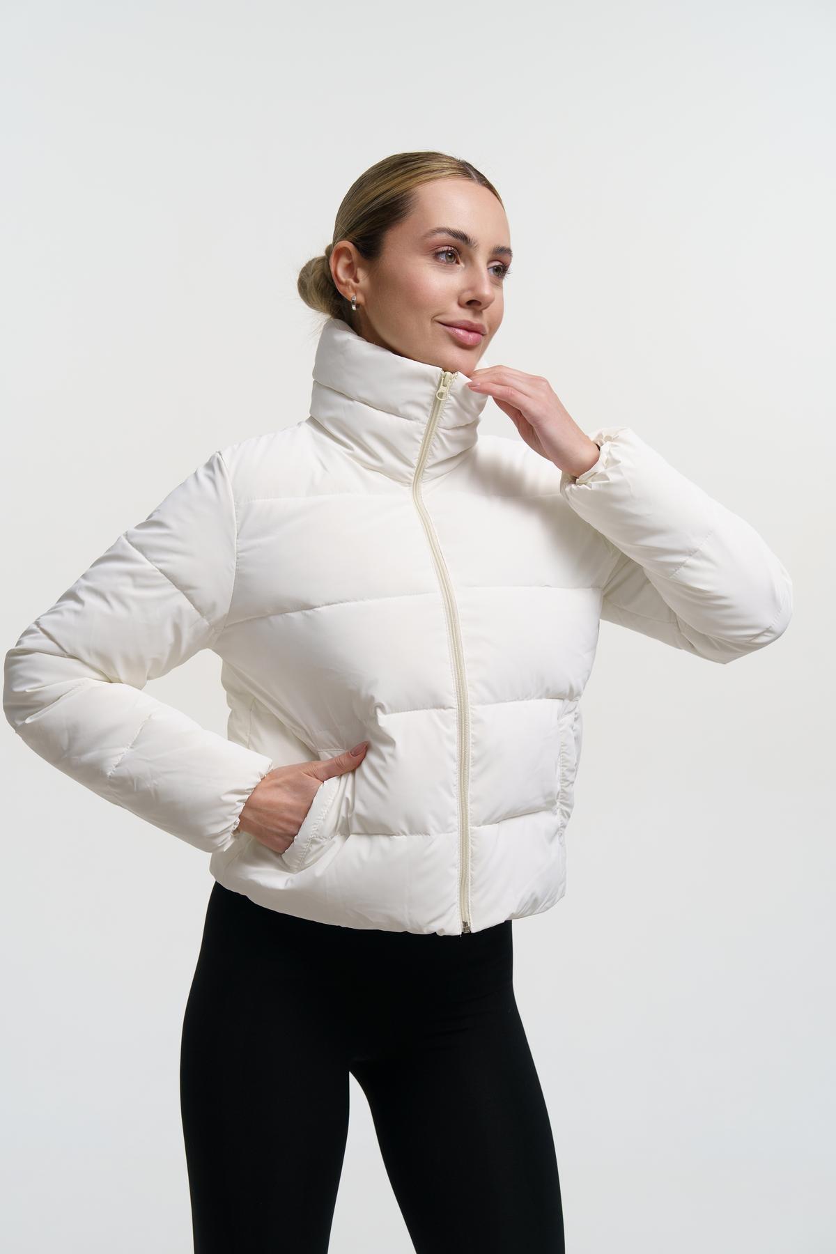 Пуховик жіночий Intruder Bubble M/L Білий (1714152799/M-L) - фото 2 Пуховик жіночий Intruder Bubble M/L Білий (1714152799/M-L) - фото 2