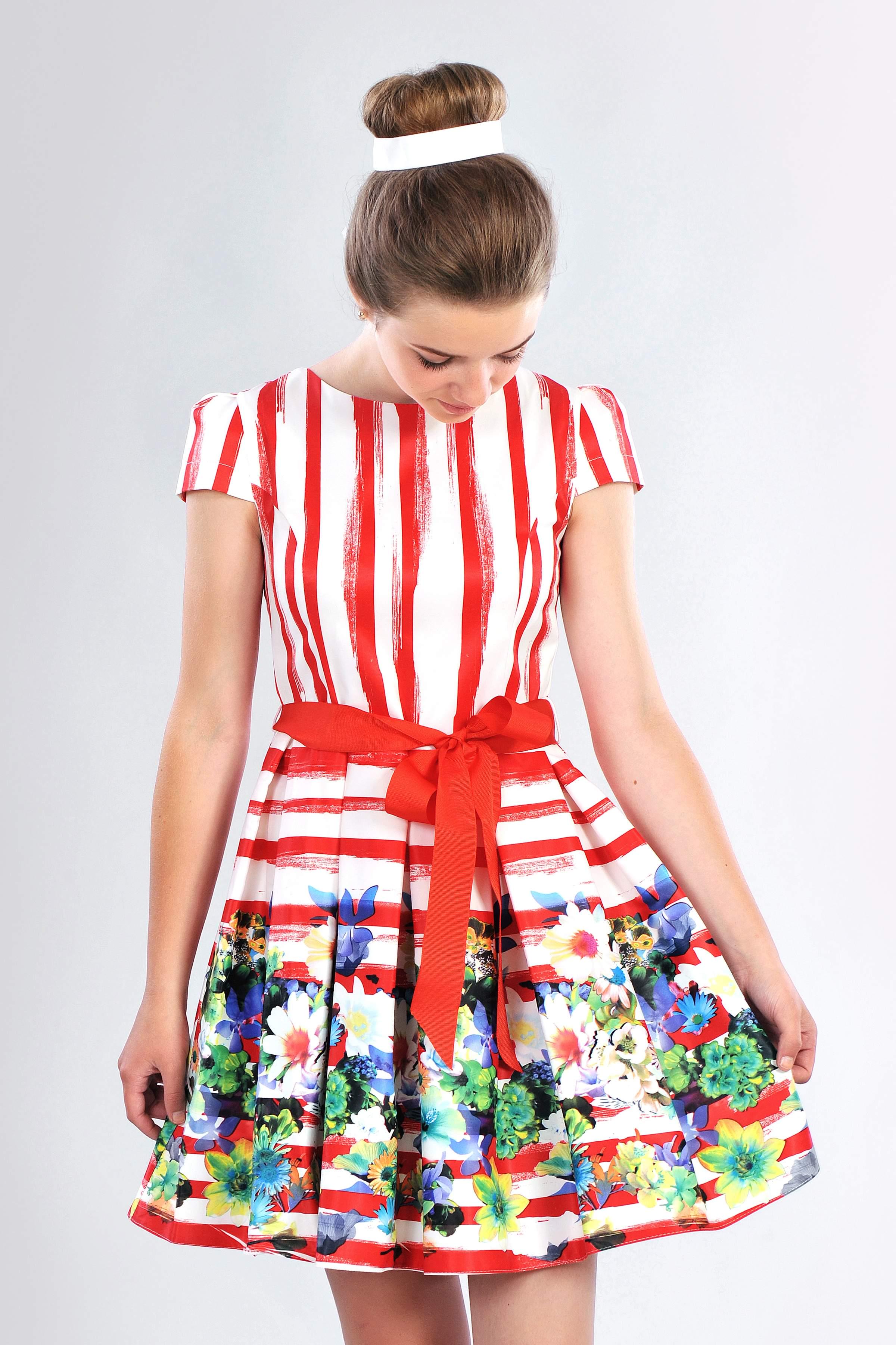 Платье для девочки Diva в полоску и цветочным принтом 152 см Белый/Красный (379)