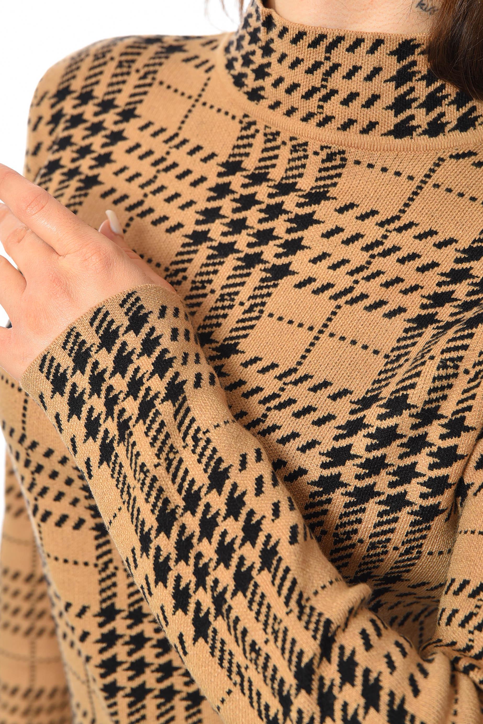 Свитер женский S-M Коричневый (192413) - фото 4 Свитер женский S-M Коричневый (192413) - фото 4