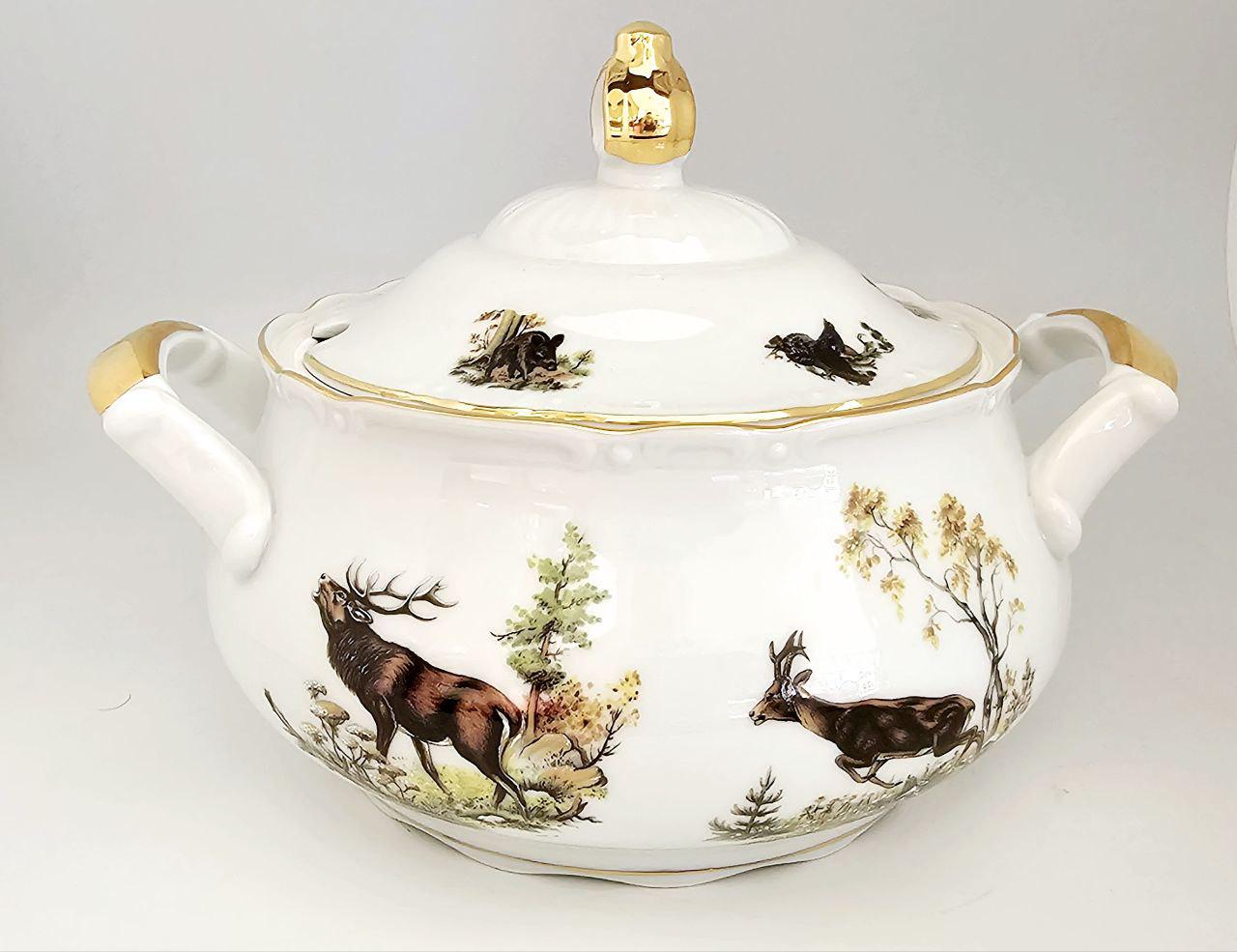 Супниця Gloria fine porcelain Bavaria Handwork Bayreuth Полювання 18,5 см 2650 мл (538-0012)