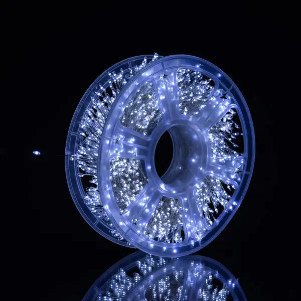 Гирлянда-нить Роса Хвойная лапа на медной проволоке 1500 LED 50 м Холодный белый (21-107-D1500L50MWW) Гирлянда-нить Роса Хвойная лапа на медной проволоке 1500 LED 50 м Холодный белый (21-107-D1500L50MWW)