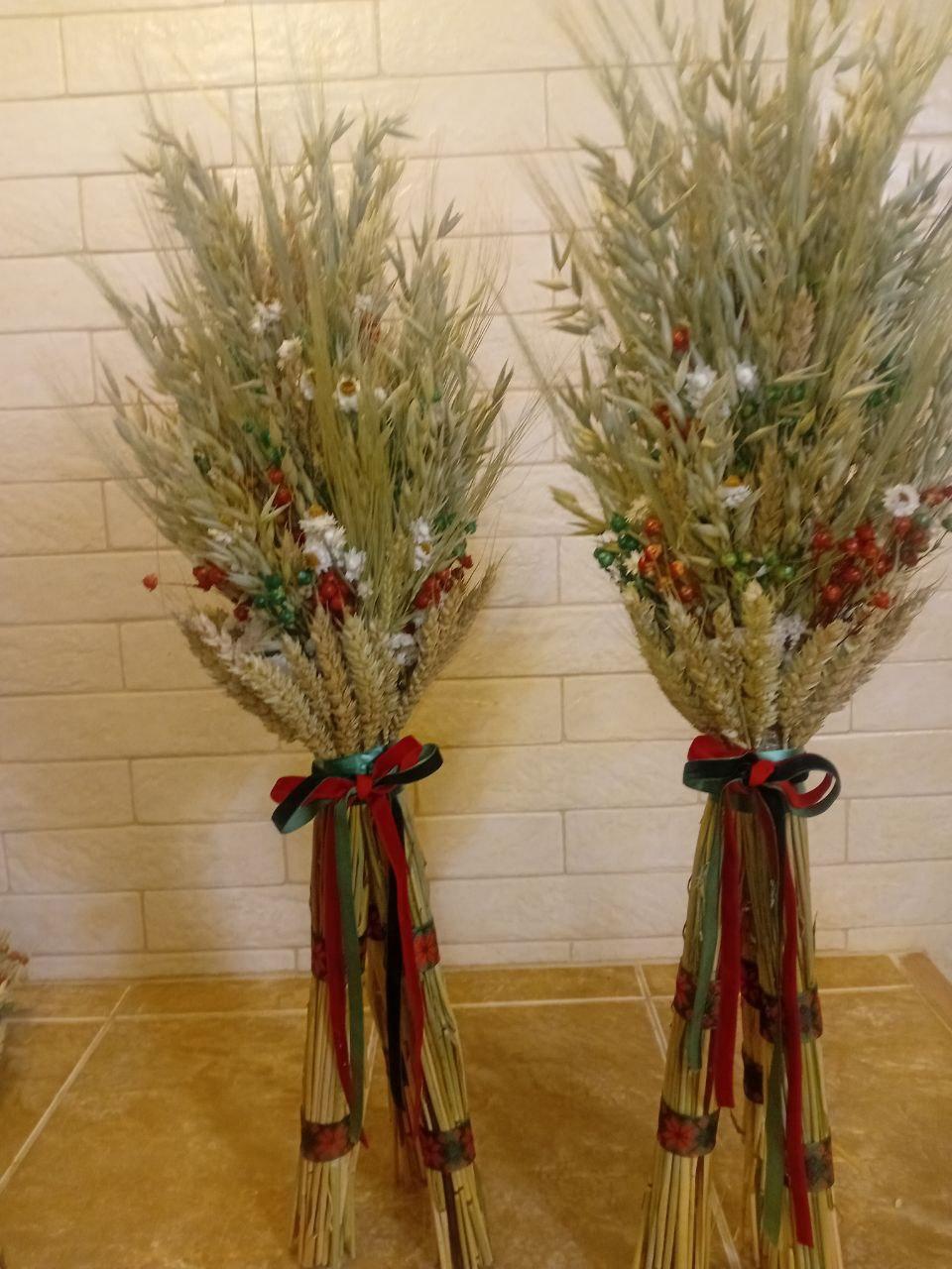 Дидух рождественский из колосья пшеницы/льна и овса на трех ножках 60-65 см с красно-зеленой лентой (2813778603) - фото 10 Дидух рождественский из колосья пшеницы/льна и овса на трех ножках 60-65 см с красно-зеленой лентой (2813778603) - фото 10