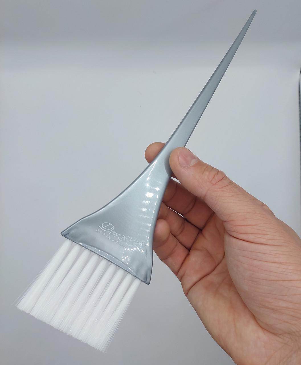 Кисточка для окрашивания волос ДенІС professional с длинной щетиной моноволокно 60 мм Серый (1453071339) - фото 3