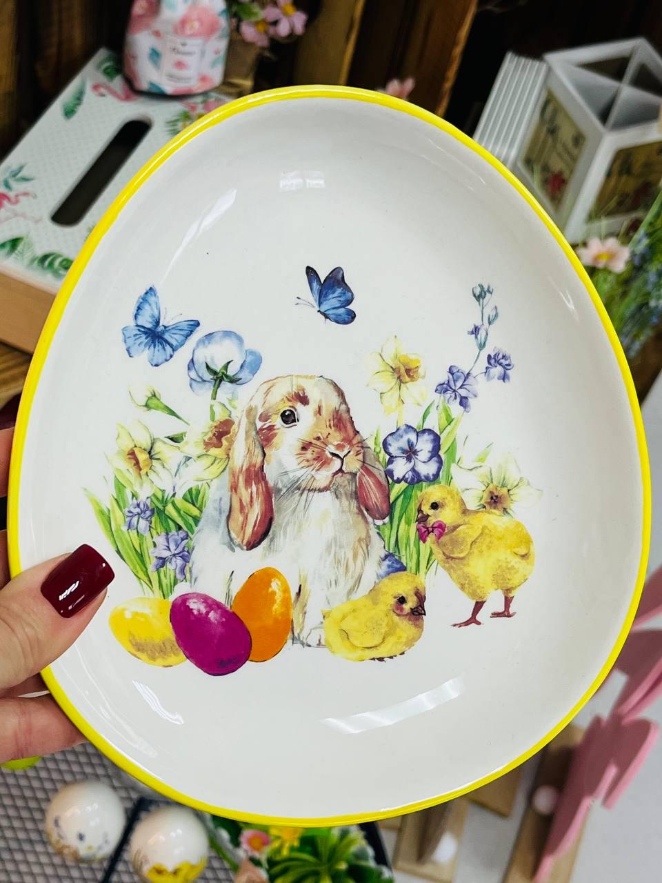 Блюдо великоднє BonaDi з зайцями керамічне 20,5 см - фото 3 Блюдо великоднє BonaDi з зайцями керамічне 20,5 см - фото 3