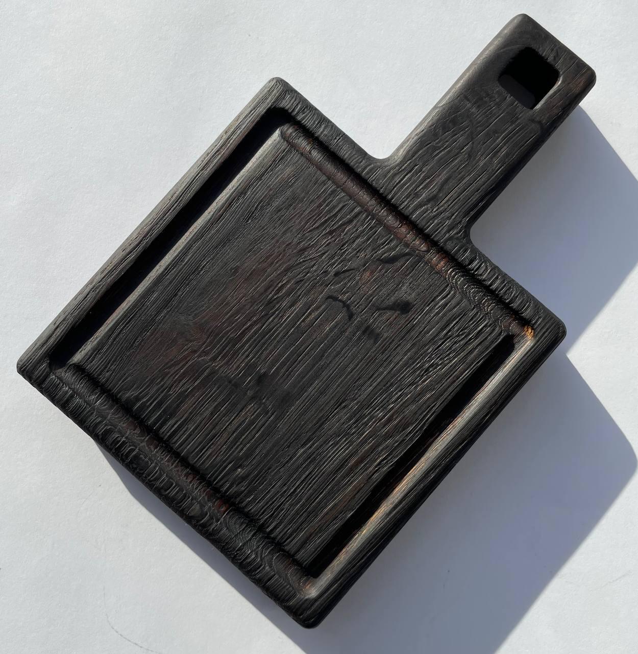 Доска обпаленая деревяная с ручкой для подачи блюд 13х20 см (9230026)