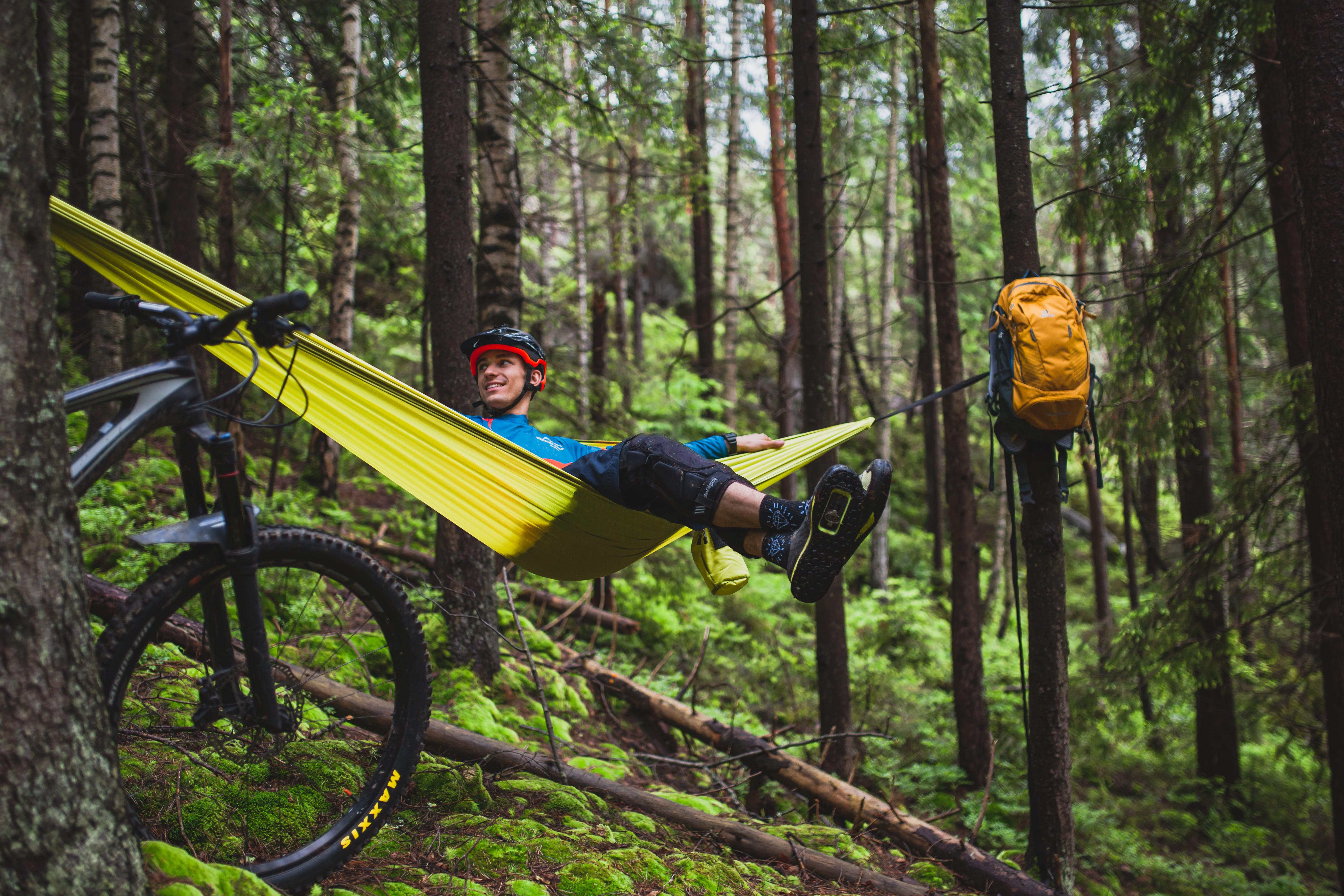 Гамак подвесной двухместный/туристический Eco на 180 кг с чехлом и креплениями 300х145 Оливковый - фото 6 Гамак подвесной двухместный/туристический Eco на 180 кг с чехлом и креплениями 300х145 Оливковый - фото 6