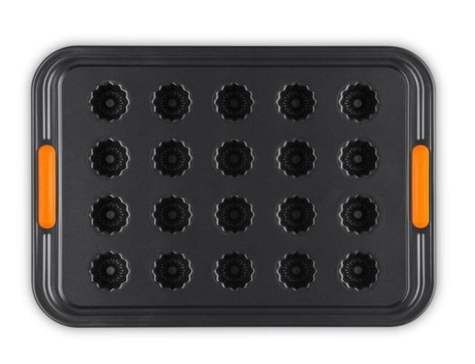 Форма для мини-канеле Le Creuset 38, 7х26,9х4,3 см (46099000010000)