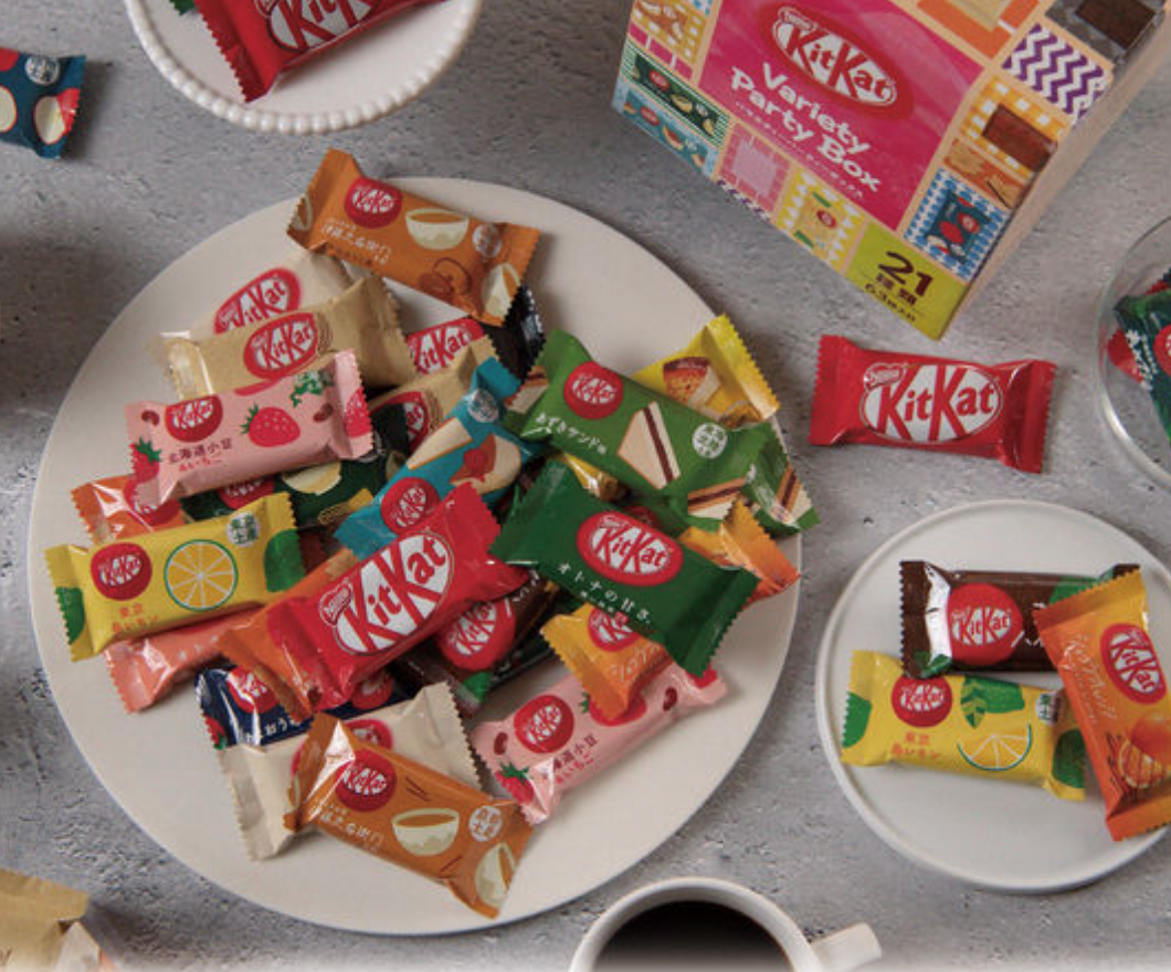Kit Kat Mini Box ᐉ Вафли Nestle Kit Kat Mini Party Box 920 г 70 шт. • Купить в Киеве ...