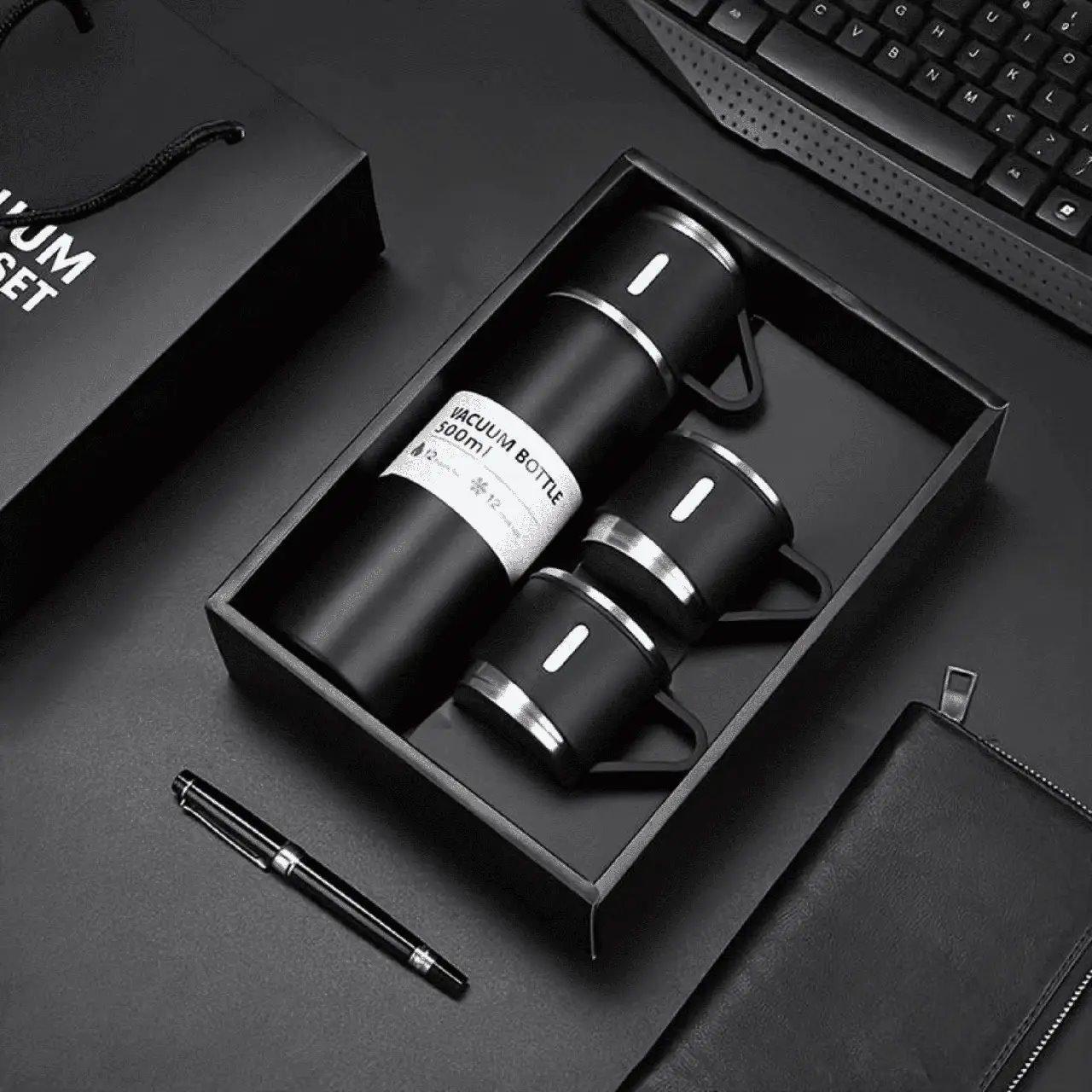 Набор термос с чашками 3 шт. с вакуумной изоляцией в подарочной упаковке 500 мл Черный (MX-00008959Q) - фото 6