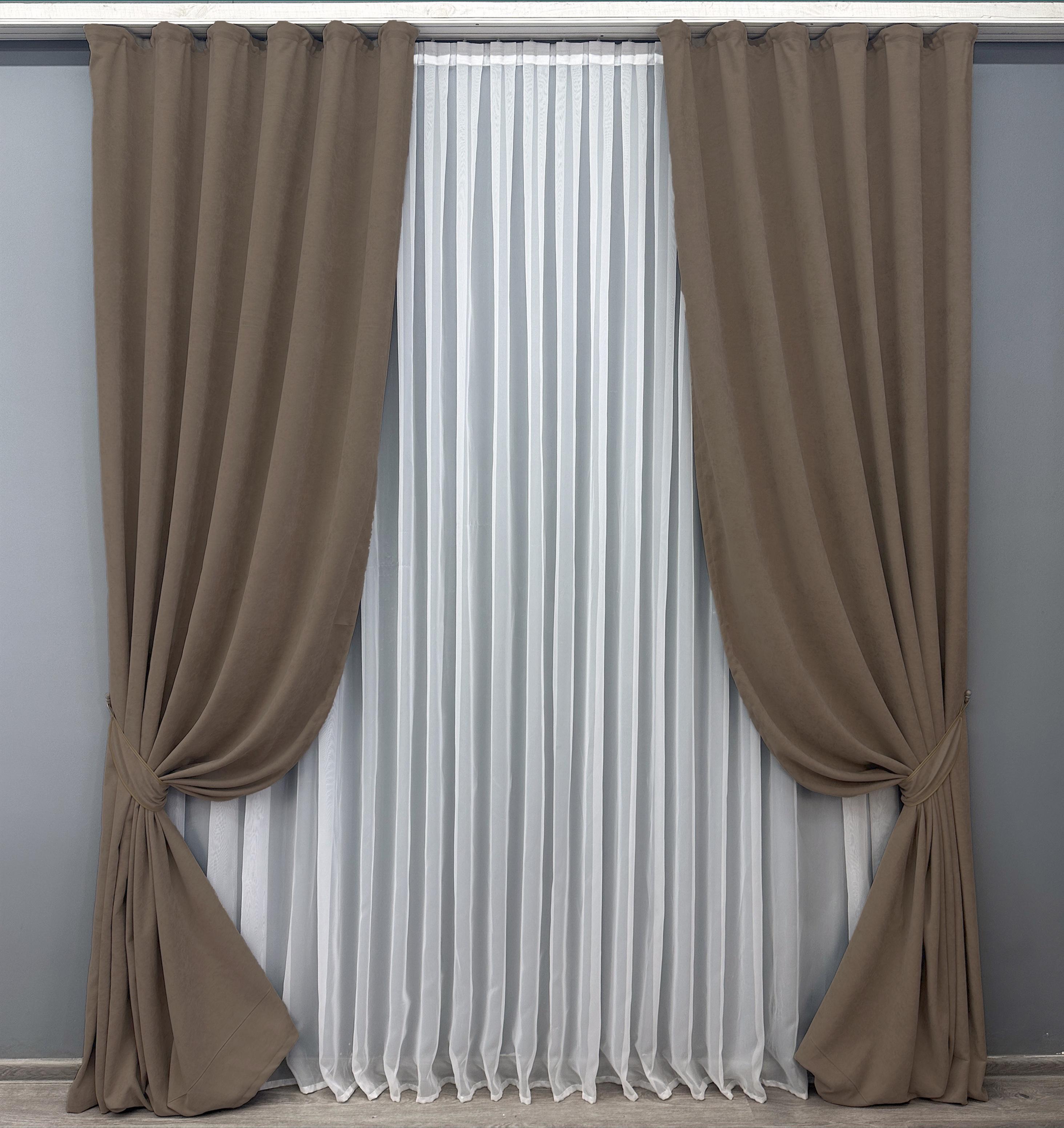 Комплект штор VR-Textil Petek YL №1802ш мікровелюр 150х270 см 2 шт. Коричневий (33-1069)