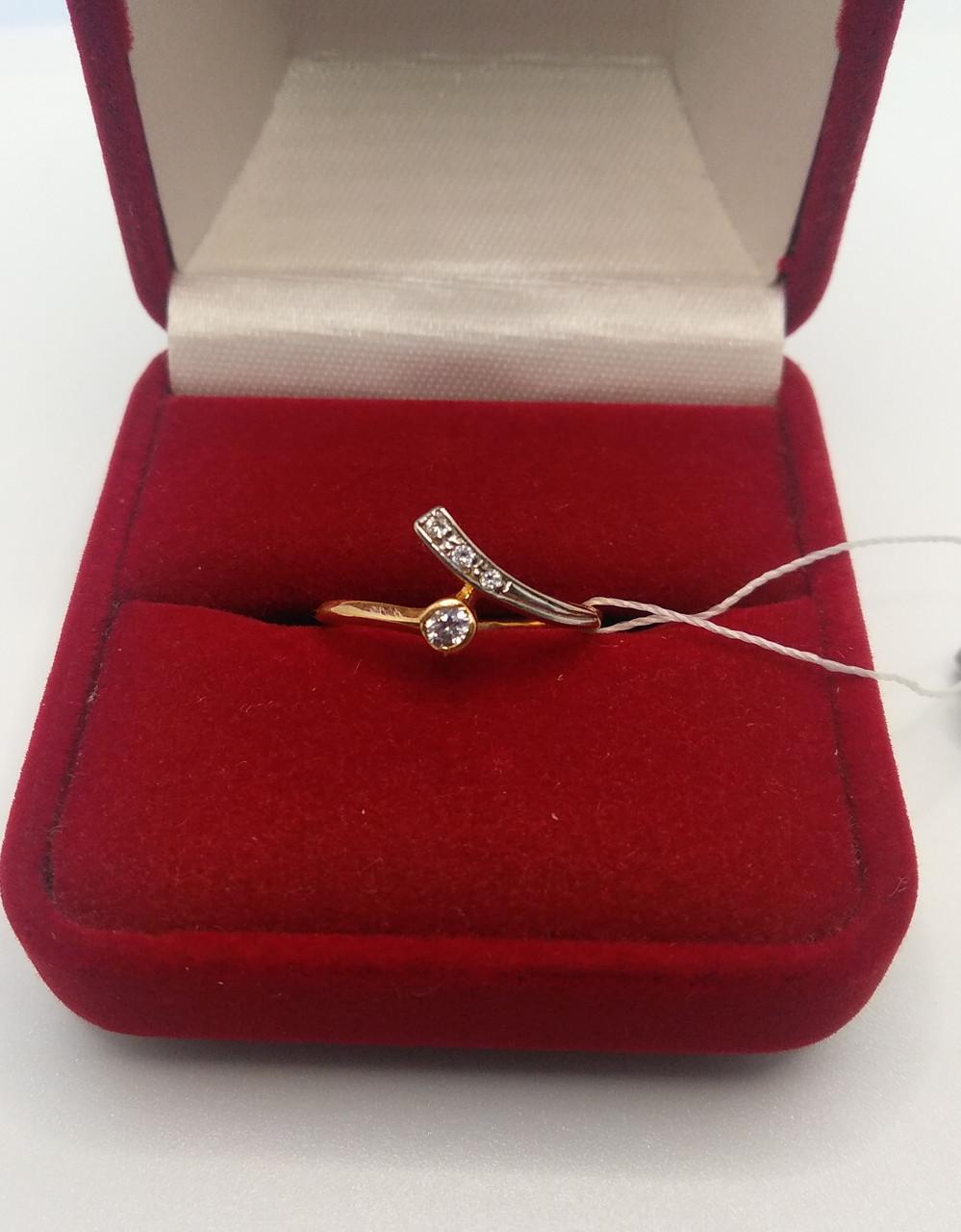 Кольцо золото 585° 1,39 г р. 15,5 (к06845) Кольцо золото 585° 1,39 г р. 15,5 (к06845)