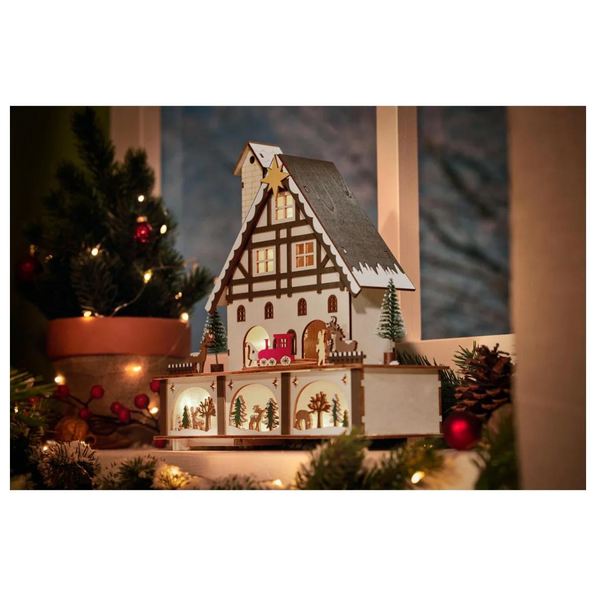 Новорічний декор LED Livarno Home Різдвяний Дім з рухомими фігруками та таймером (P1-00303) - фото 3 Новорічний декор LED Livarno Home Різдвяний Дім з рухомими фігруками та таймером (P1-00303) - фото 3