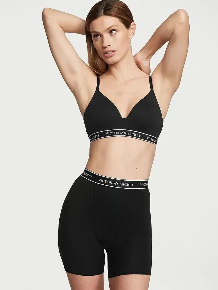 Трусики хлопковые Victoria's Secret Cotton Logo Cotton High-Waist Boxer Brief M Черный (26616669) Трусики хлопковые Victoria's Secret Cotton Logo Cotton High-Waist Boxer Brief M Черный (26616669)