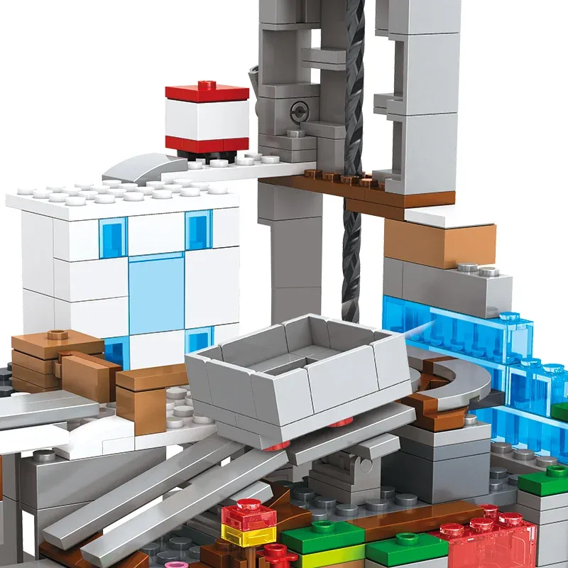 Конструктор Майнкрафт My World Гірська Печера з героями Шахта 587 дет. - фото 10 Конструктор Майнкрафт My World Гірська Печера з героями Шахта 587 дет. - фото 10