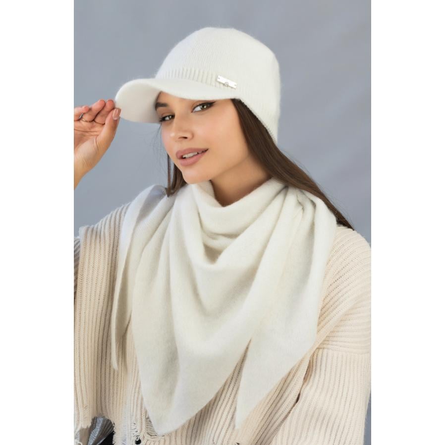 Комплект женский Braxton 4955-5 из шерсти кролика двойная шапка с козырьком и косынка Долорес Белый Комплект женский Braxton 4955-5 из шерсти кролика двойная шапка с козырьком и косынка Долорес Белый