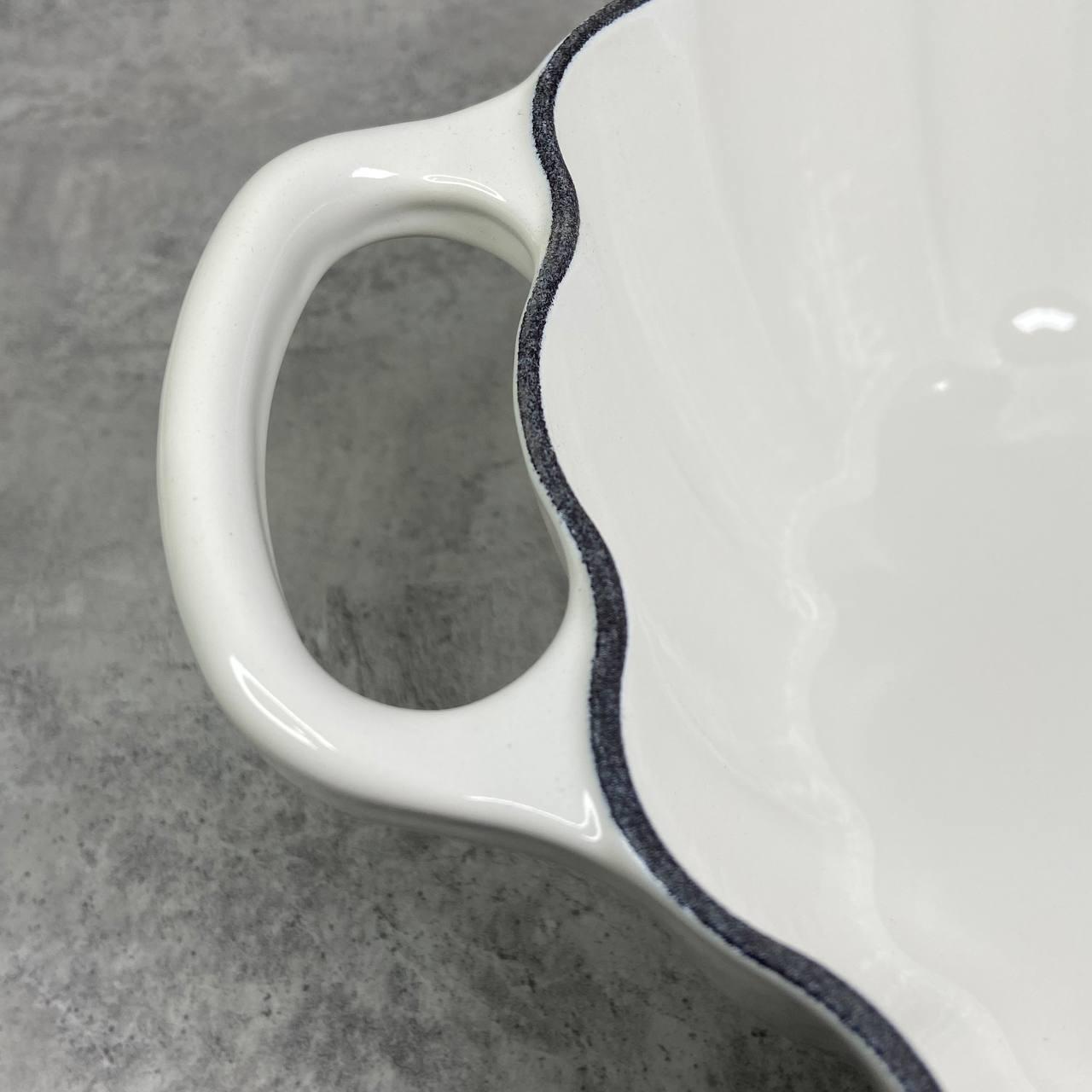 Кастрюля с крышкой Le Creuset Signature Тыква 3,7 л White (21238240101441) - фото 4 Кастрюля с крышкой Le Creuset Signature Тыква 3,7 л White (21238240101441) - фото 4