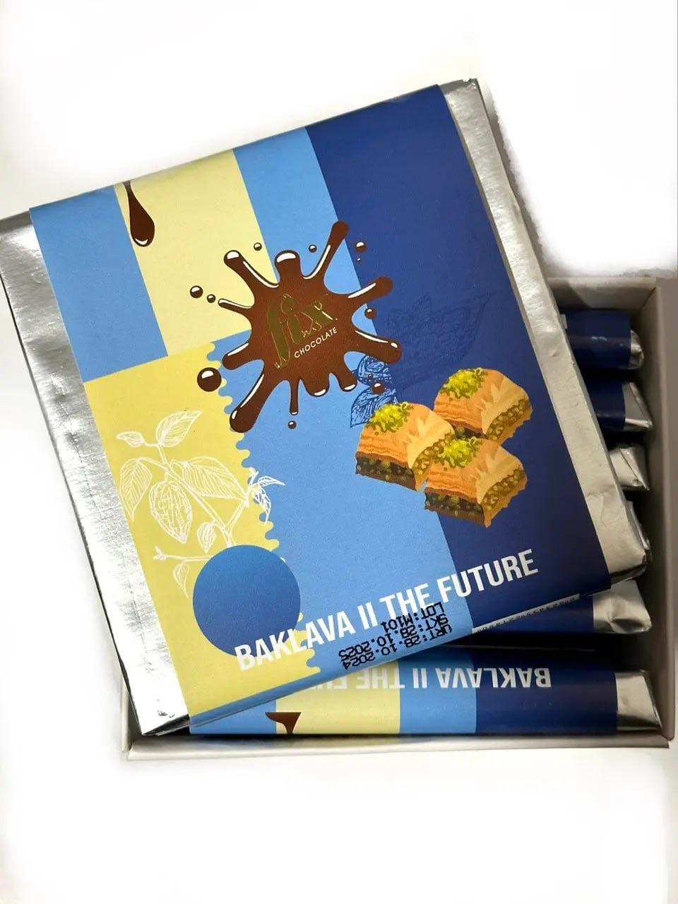 Шоколад Дубайський Fix Baklava II The Future зі смаком пахлави 80 г - фото 2 Шоколад Дубайський Fix Baklava II The Future зі смаком пахлави 80 г - фото 2