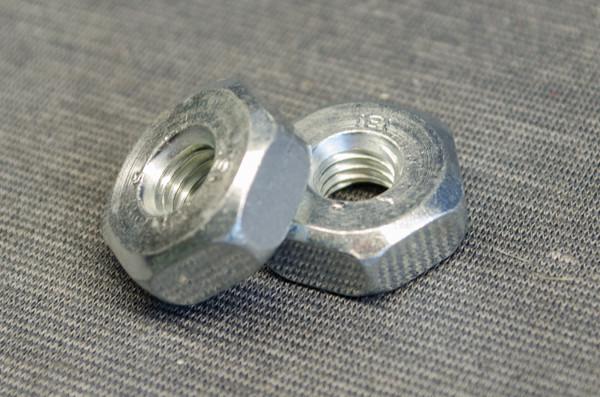 Гайки для бензопил MS 180 2 шт. (1585)