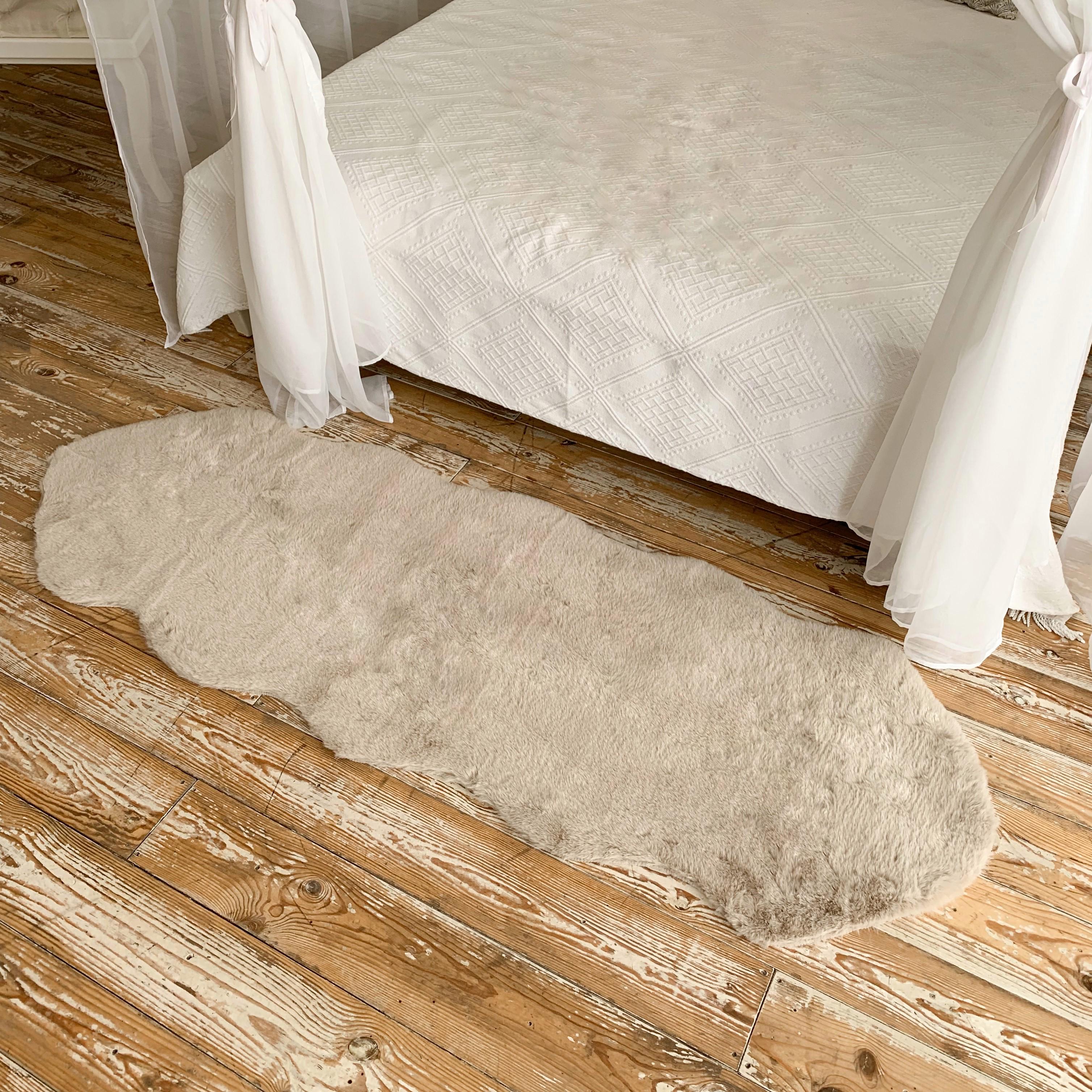 Коврик из искусственного меха кролика (1234214)