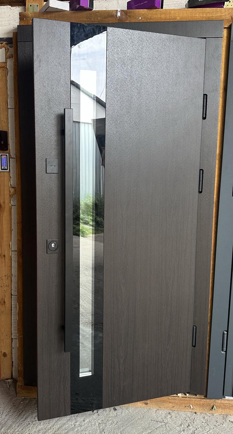 Двері вхідні вулиця Redfort Модена композит зі склопакетом 960х2050 мм Венге/Біле дерево (23537779) - фото 12 Двері вхідні вулиця Redfort Модена композит зі склопакетом 960х2050 мм Венге/Біле дерево (23537779) - фото 12