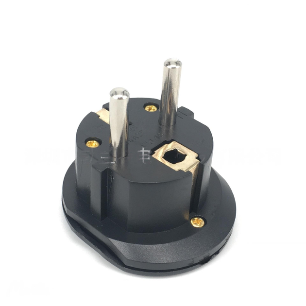Перехідник з китайської/американської вилки AU/US/UK/CN на європейську Чорний (00701)