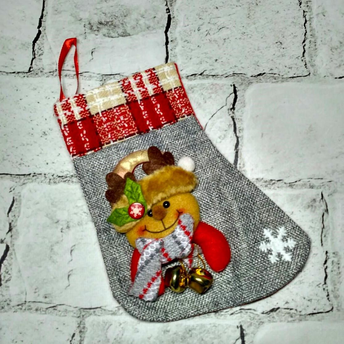 Чобіток декоративний новорічний різдвяний з дзвіночками для подарунків Олень 20х11 см Сірий (N3-11-2)