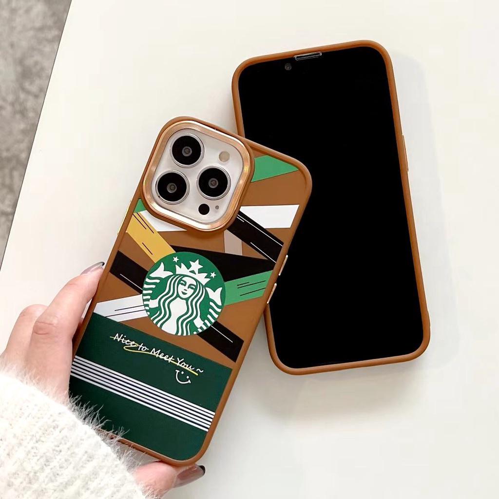 Чехол для iPhone 11 Starbucks с защитой камеры Карамельный - фото 3
