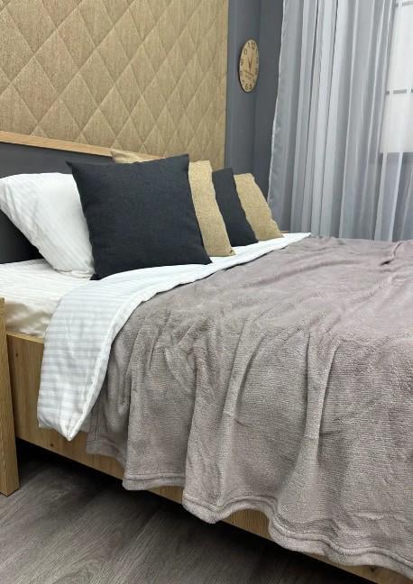 Покривало на диван/ліжко велсофт 160х200 см Світле какао (87-041) - фото 7 Покривало на диван/ліжко велсофт 160х200 см Світле какао (87-041) - фото 7