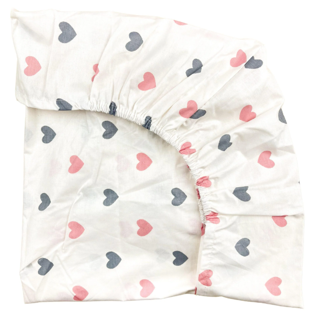 Простыня в стандартную кроватку №5 Сердечки 120x60 см Розово-серый (142732)