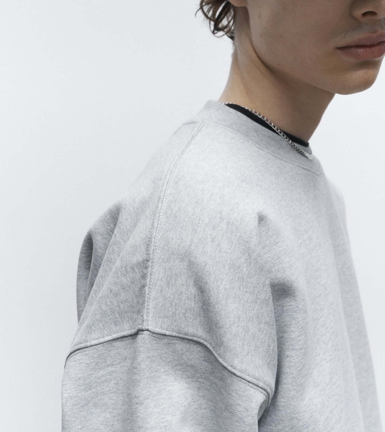 Свитшот H&M 446985П L Серый меланж - фото 2 Свитшот H&M 446985П L Серый меланж - фото 2