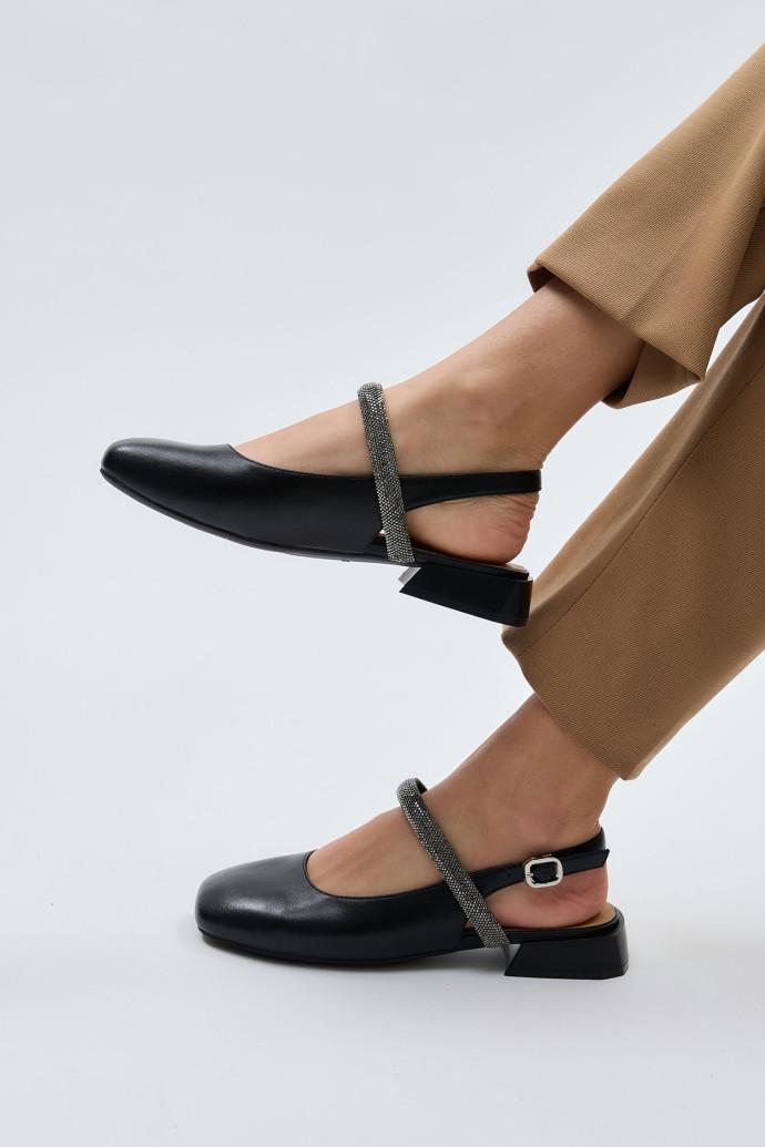 Босоніжки жіночі LONZA р. 40 Чорний (198982) - фото 1 Босоніжки жіночі LONZA р. 40 Чорний (198982) - фото 1