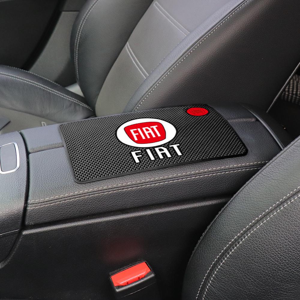 Килимок антиковзкий Fiat на панель авто (1607333488) - фото 2 Килимок антиковзкий Fiat на панель авто (1607333488) - фото 2