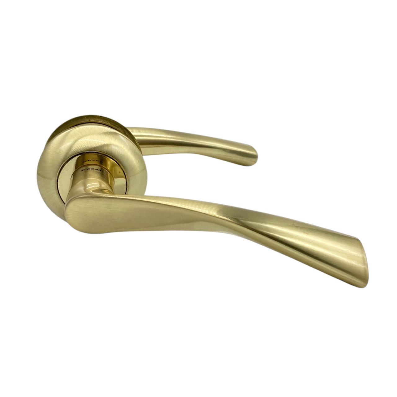 Ручка для дверей на розетке KOZAK 523 GM Матовое золото (300041)