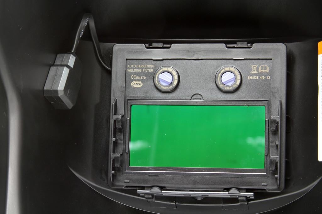 Сварочный шлем Хамелеон Mar-Pol M87014 9-13 DIN 450 г - фото 6