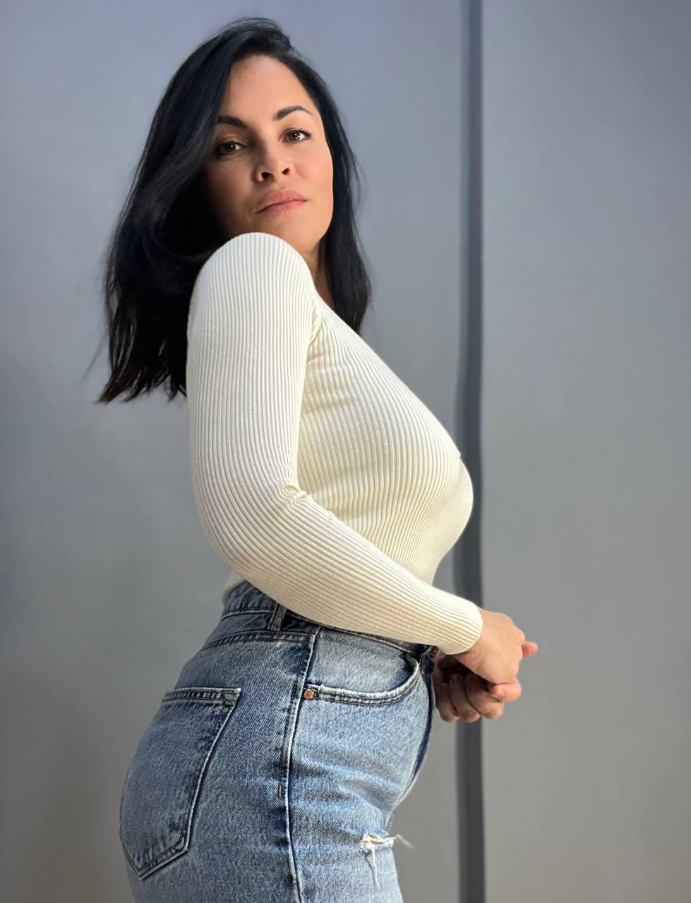 Гольф жіночий ACCORDDREAM 8248 лонгслів гудзики рубчик OS Молочний (1225) - фото 6 Гольф жіночий ACCORDDREAM 8248 лонгслів гудзики рубчик OS Молочний (1225) - фото 6