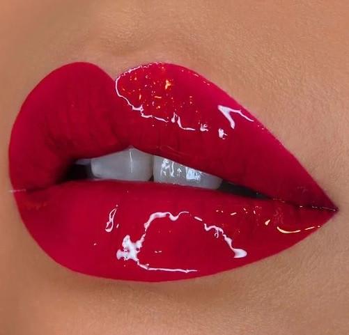 Помада-блиск губна NYX Professional Makeup Shine Loud Lip Color 18 On A Mission 2x3,4 мл (2504795924) - фото 3 Помада-блиск губна NYX Professional Makeup Shine Loud Lip Color 18 On A Mission 2x3,4 мл (2504795924) - фото 3