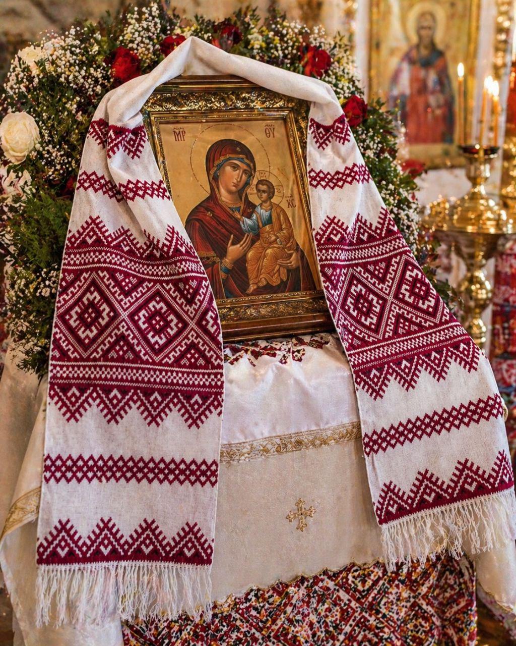 Рушник вишитий 32х200 см Червоно-бордовий/Білий - фото 2
