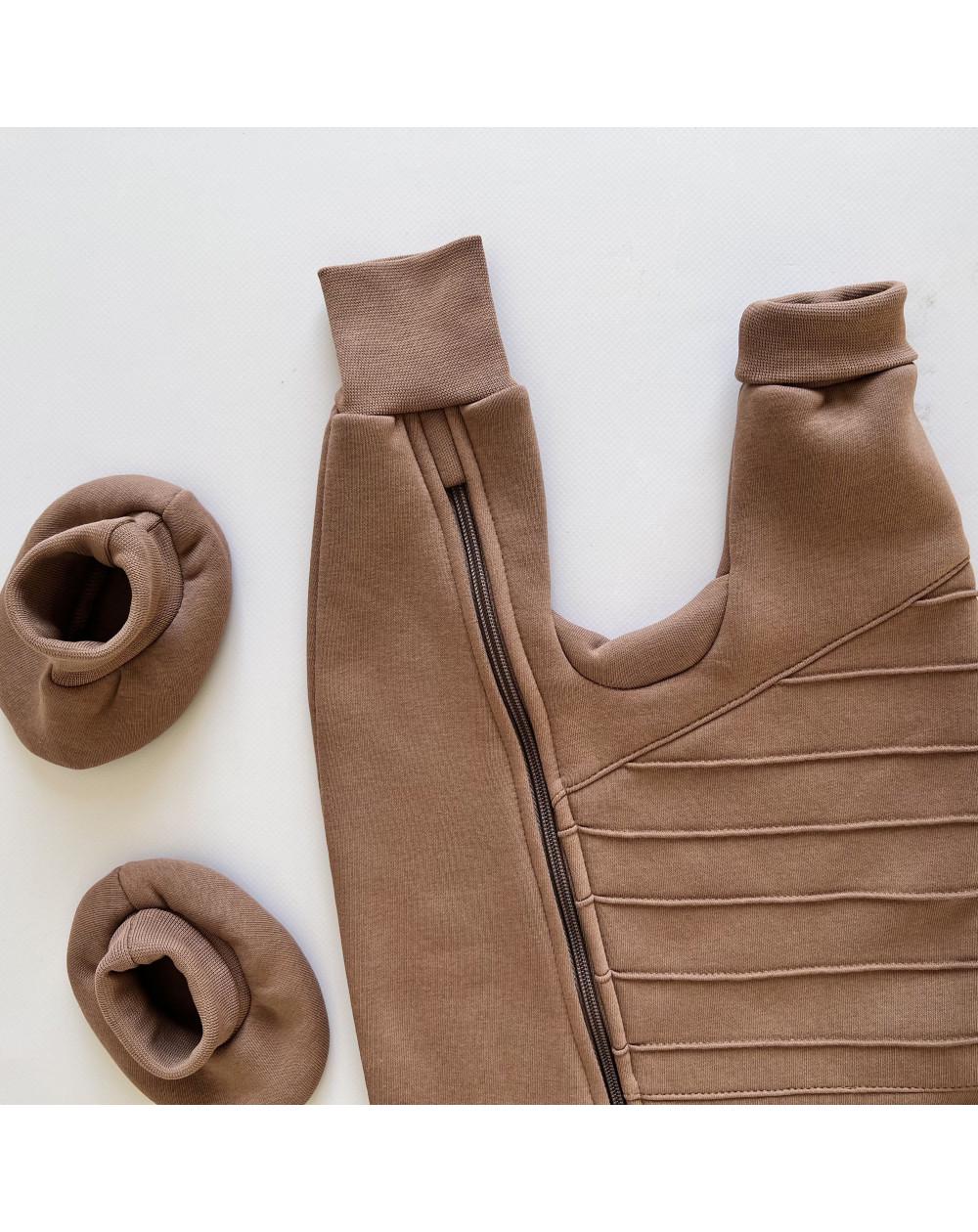 Комбинезон со съемным каюшоном детский BUNNY BOX триника утепленный р. 62 Мокко (18162) - фото 3