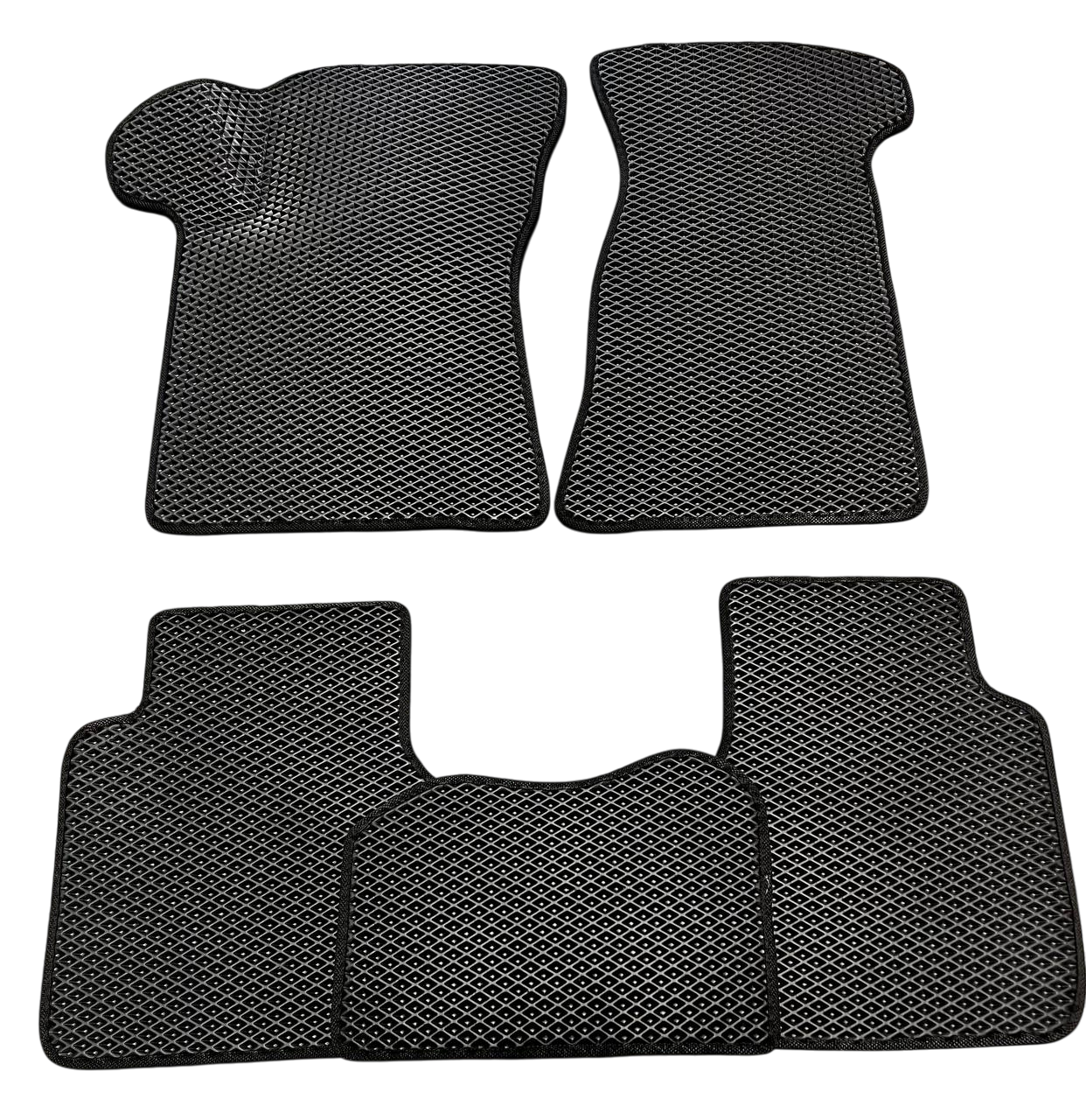 Коврики EVA с 3Д лапой в салон для Chevrolet Niva-2123 МКП 5 дверей 2002- гг. Черный (2430609166) Коврики EVA с 3Д лапой в салон для Chevrolet Niva-2123 МКП 5 дверей 2002- гг. Черный (2430609166)