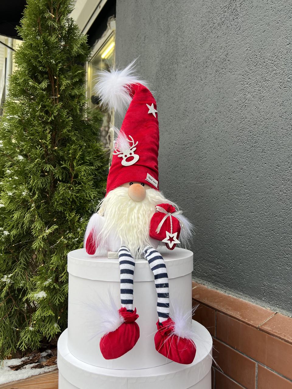 Гном новогодний сидячий 60 см Красный